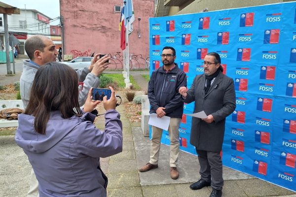 Autoridades llaman a postular a programas de emprendimiento del FOSIS en la Provincia Del Ranco