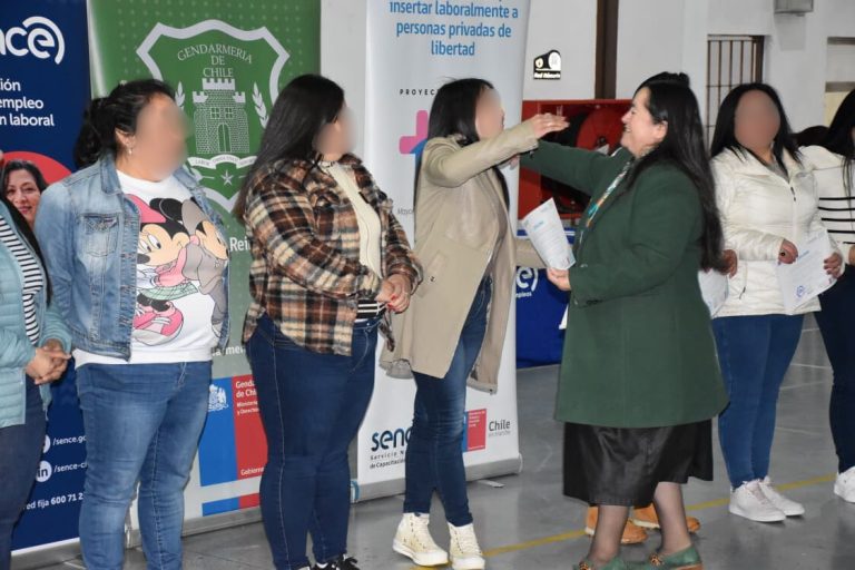 SENCE Los Ríos certifica a 43 personas privadas de libertad en oficios que fortalecen su reinserción laboral