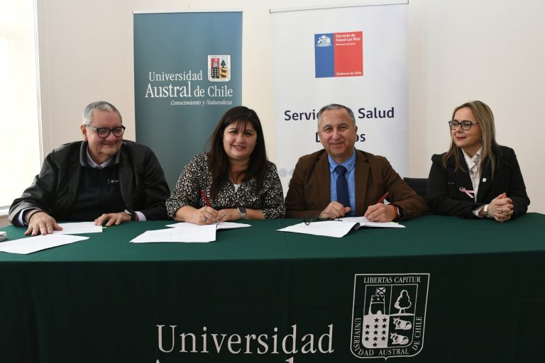 Servicio de Salud Los Ríos y Universidad Austral de Chile renuevan alianza para fortalecer docencia, investigación y atención en la red pública