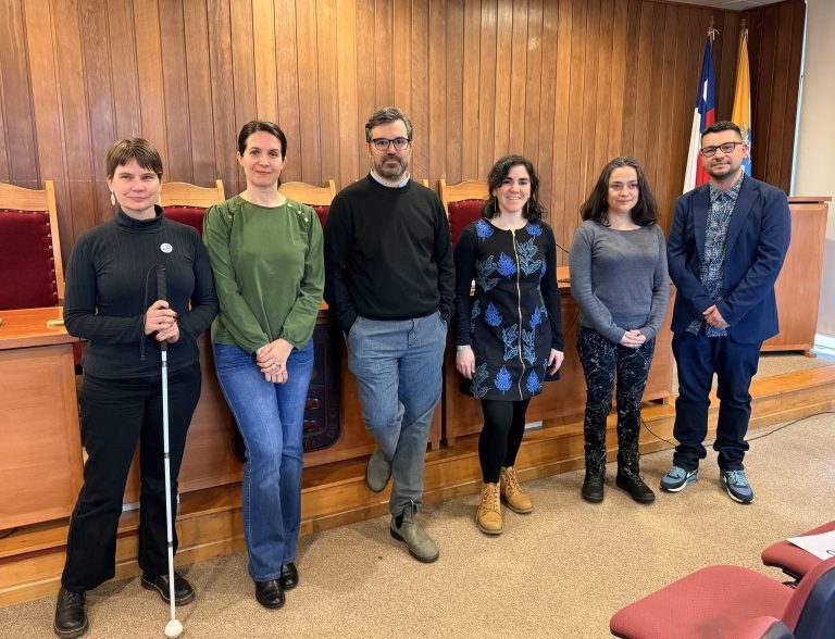 Seminario destaca avances y desafíos en investigación con personas con discapacidad