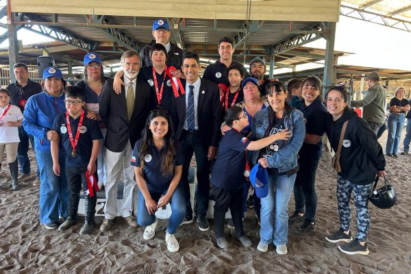 LONCOCHE HACE HISTORIA EN EL CAMPEONATO NACIONAL E INTERNACIONAL DE EQUITACIÓN ADAPTADA