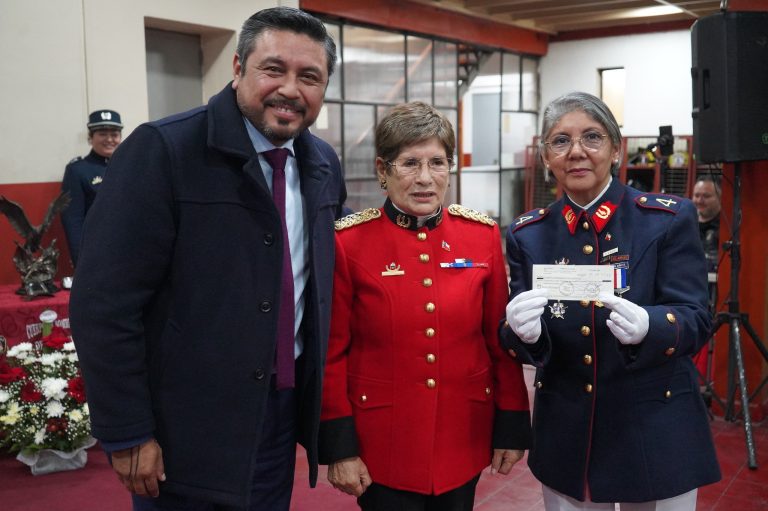 MUNICIPIO DE LONCOCHE ENTREGA CERCA DE $48 MILLONES A BOMBEROS EN HISTÓRICA SUBVENCIÓN ANUAL